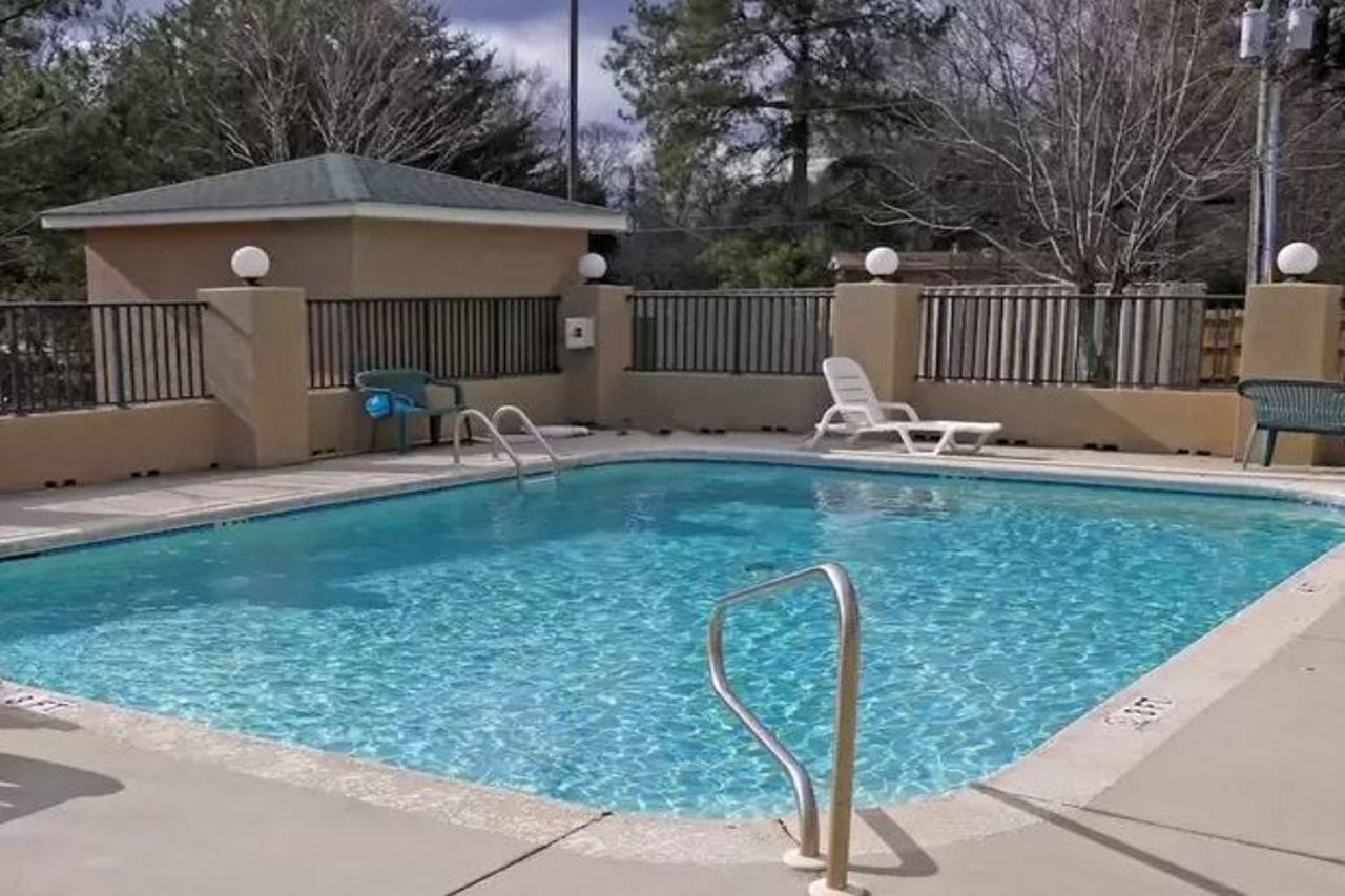 America'S Best Inn & Suites - Decatur Esterno foto