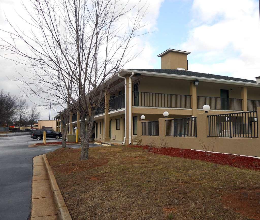 America'S Best Inn & Suites - Decatur Esterno foto