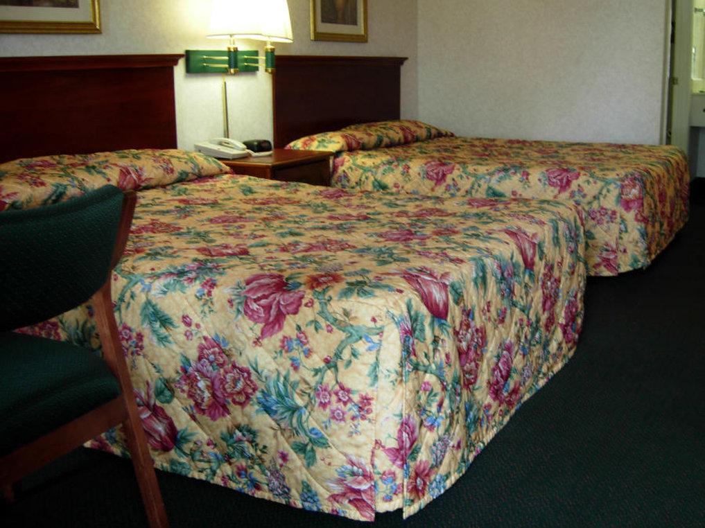 America'S Best Inn & Suites - Decatur Esterno foto